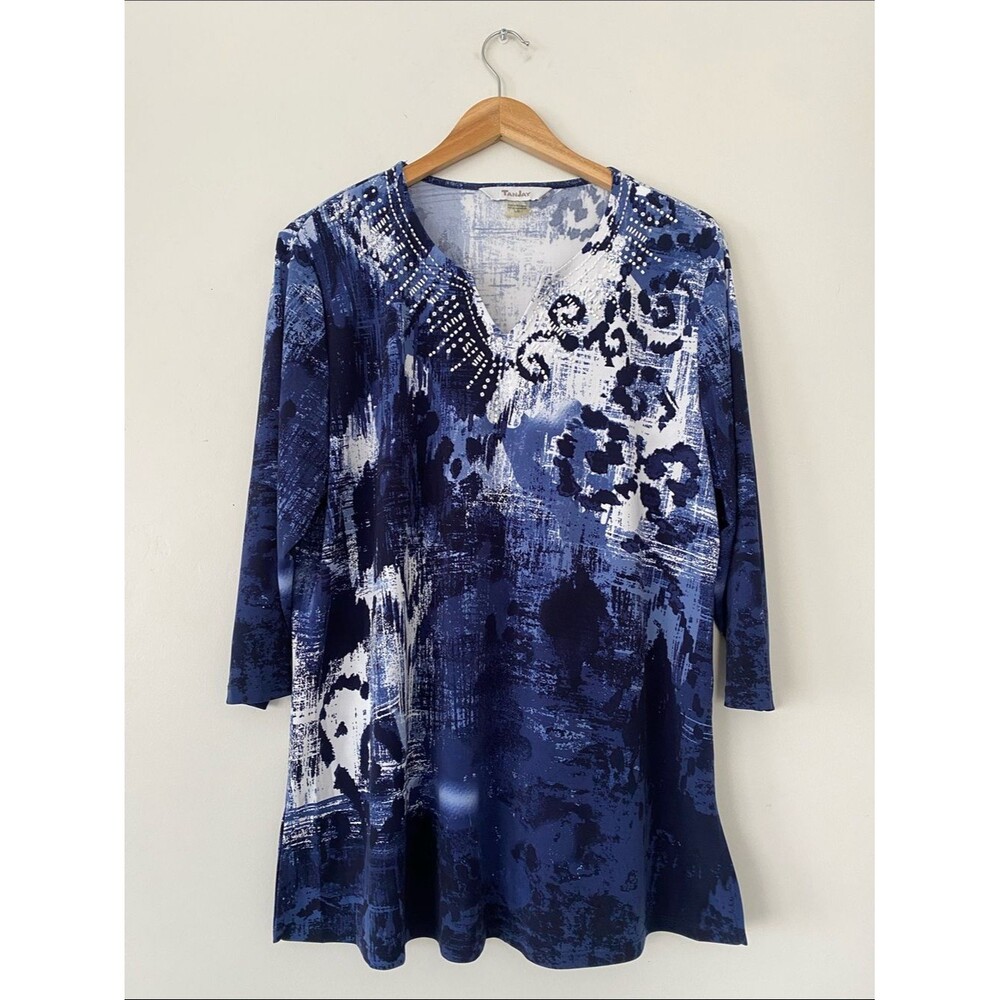 TanJay Blue Abstract Print Beaded V-Neck Tunic Blouse Sz L Art to Wear Coastal